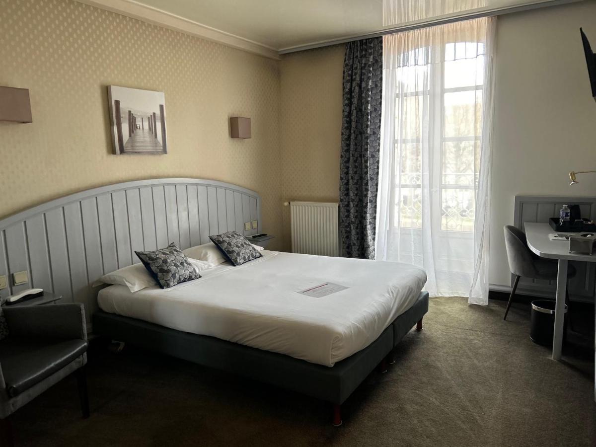 Cit'Hotel le Challonge Dinan Buitenkant foto