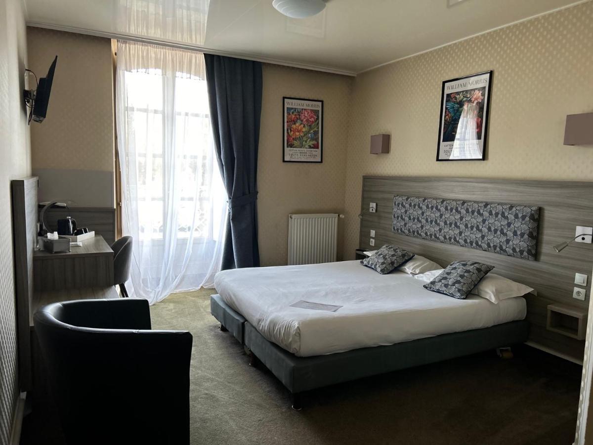Cit'Hotel le Challonge Dinan Buitenkant foto