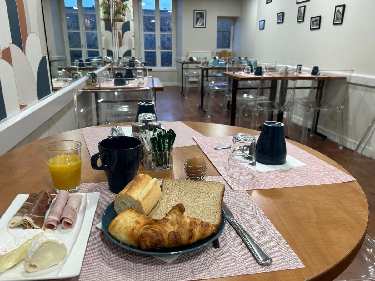 Cit'Hotel le Challonge Dinan Buitenkant foto