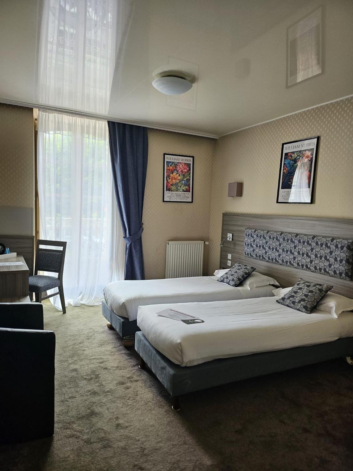 Cit'Hotel le Challonge Dinan Buitenkant foto