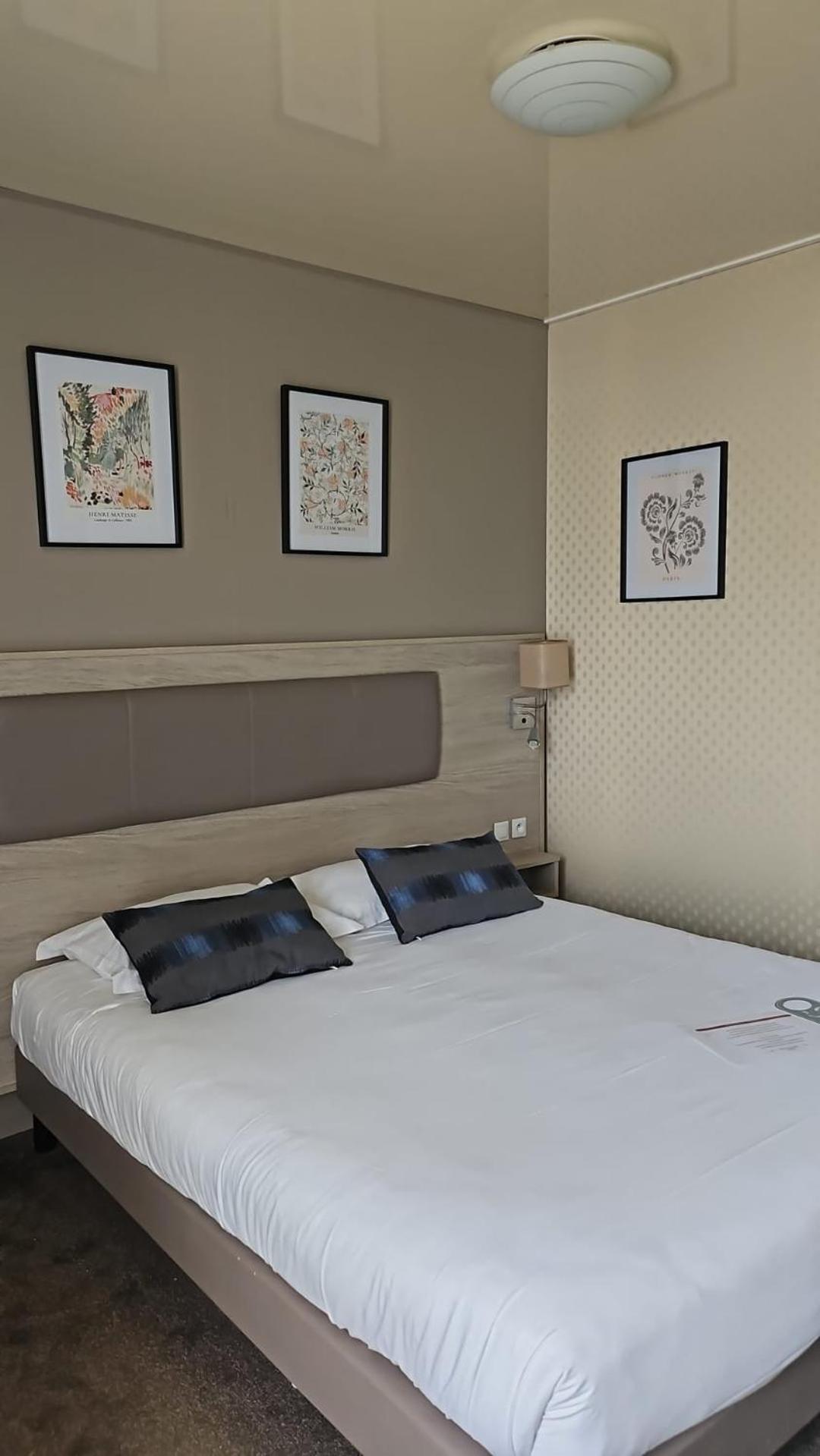 Cit'Hotel le Challonge Dinan Buitenkant foto