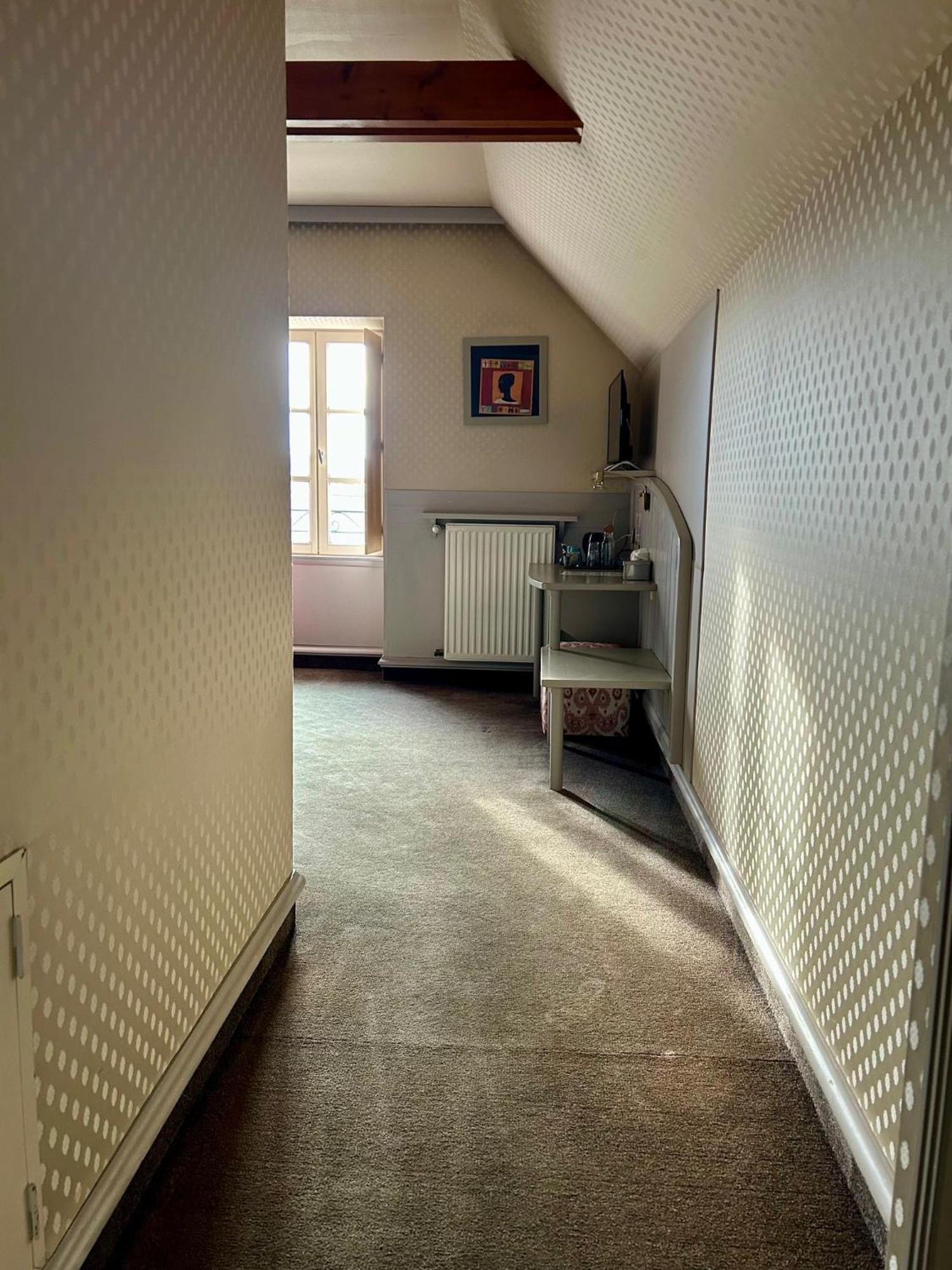 Cit'Hotel le Challonge Dinan Buitenkant foto