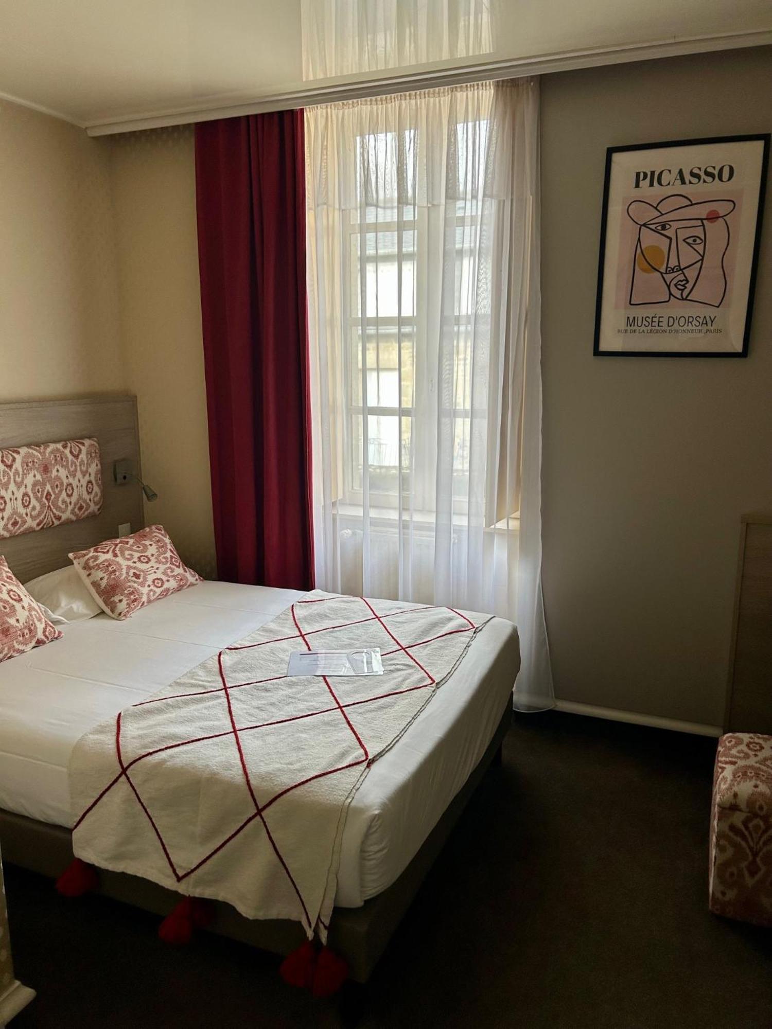 Cit'Hotel le Challonge Dinan Buitenkant foto